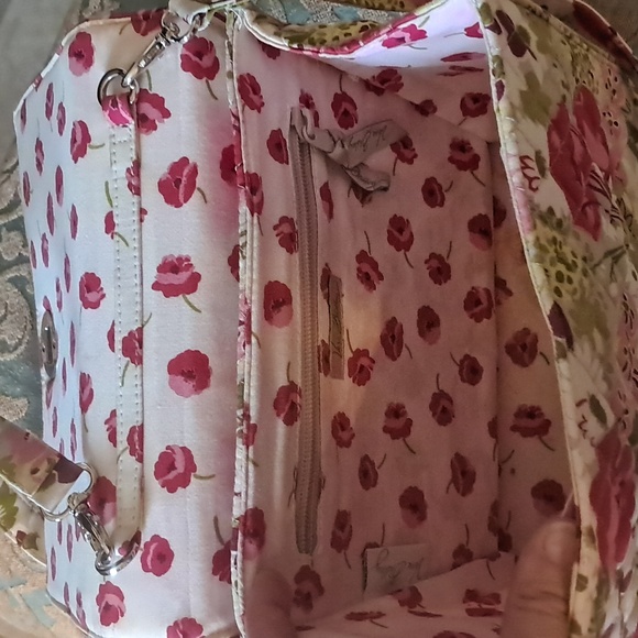 Vera Bradley Shoulder Bag - Picture 7 of 10